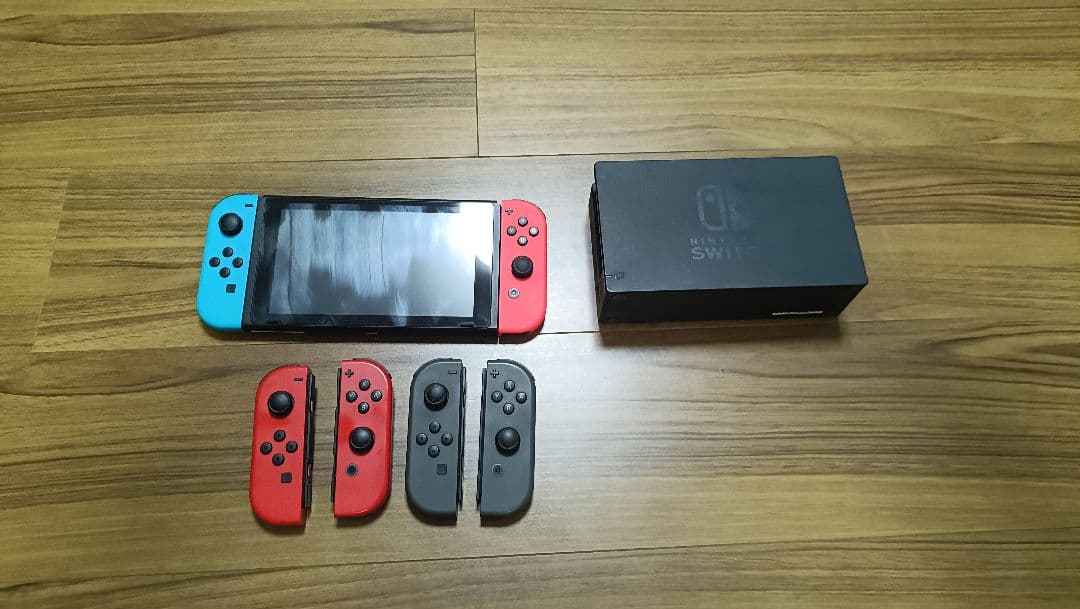 Nintendo Switch 本体 ジョイコン4個