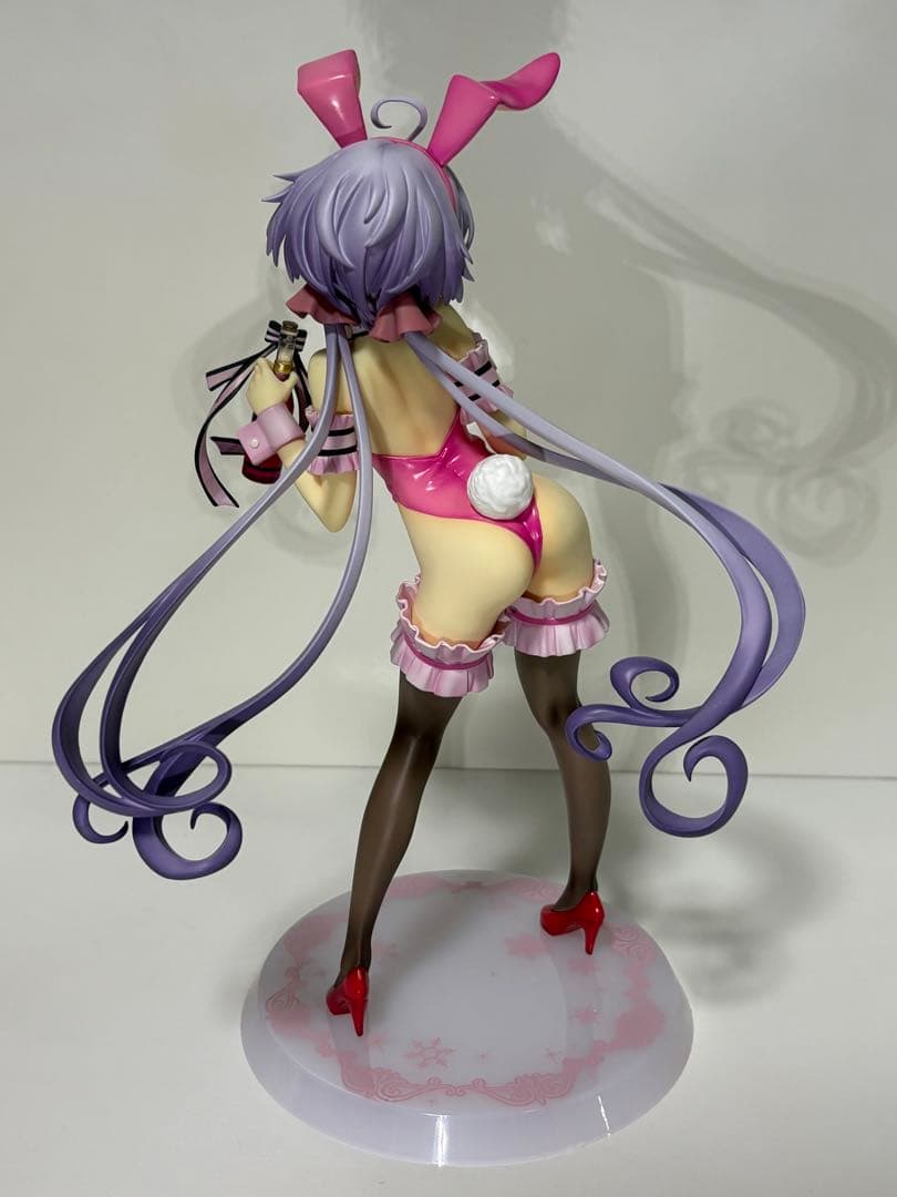 アクアマリン　雪音クリス　ピンクバニー 1/7フィギュア