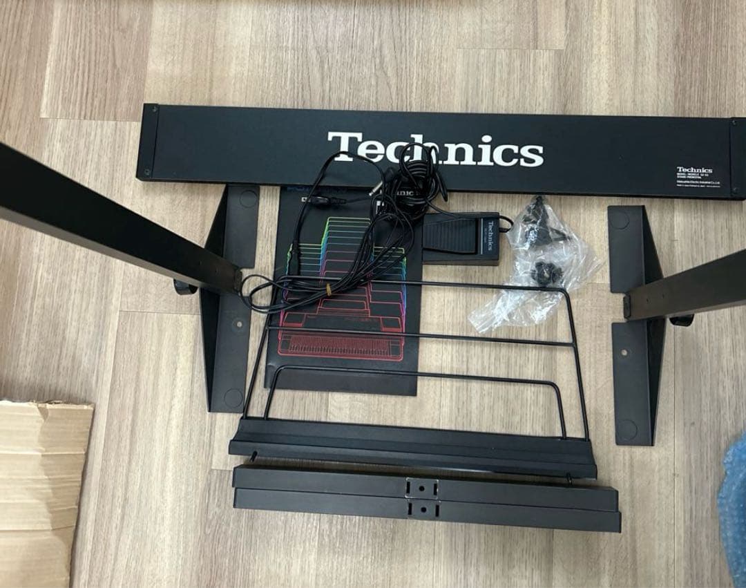 【テクノ二クス】キーボード・内臓スピーカー・他・PCM SX-PV10