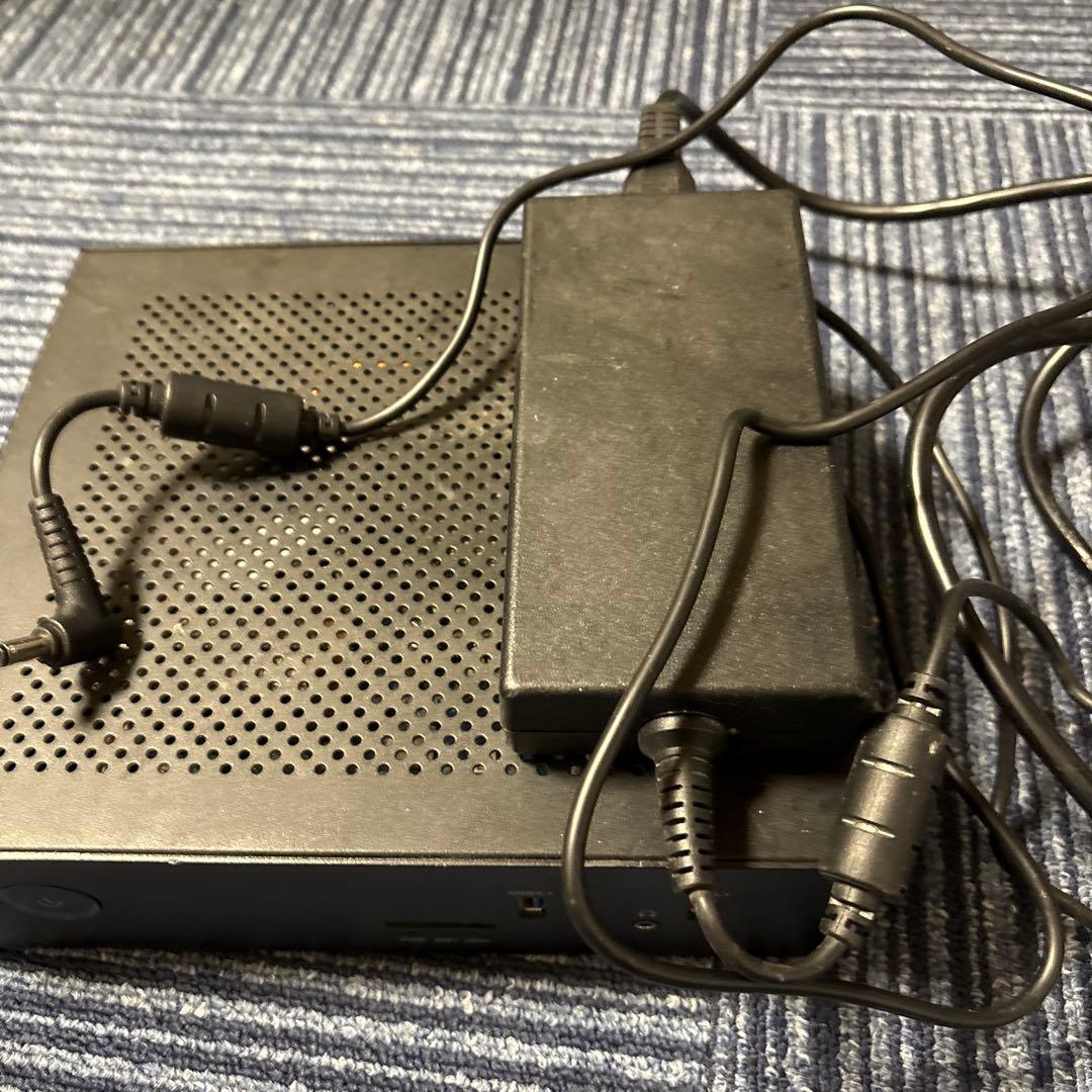 【珍品】ミニPC サイネージ用HDMI4ポート出力