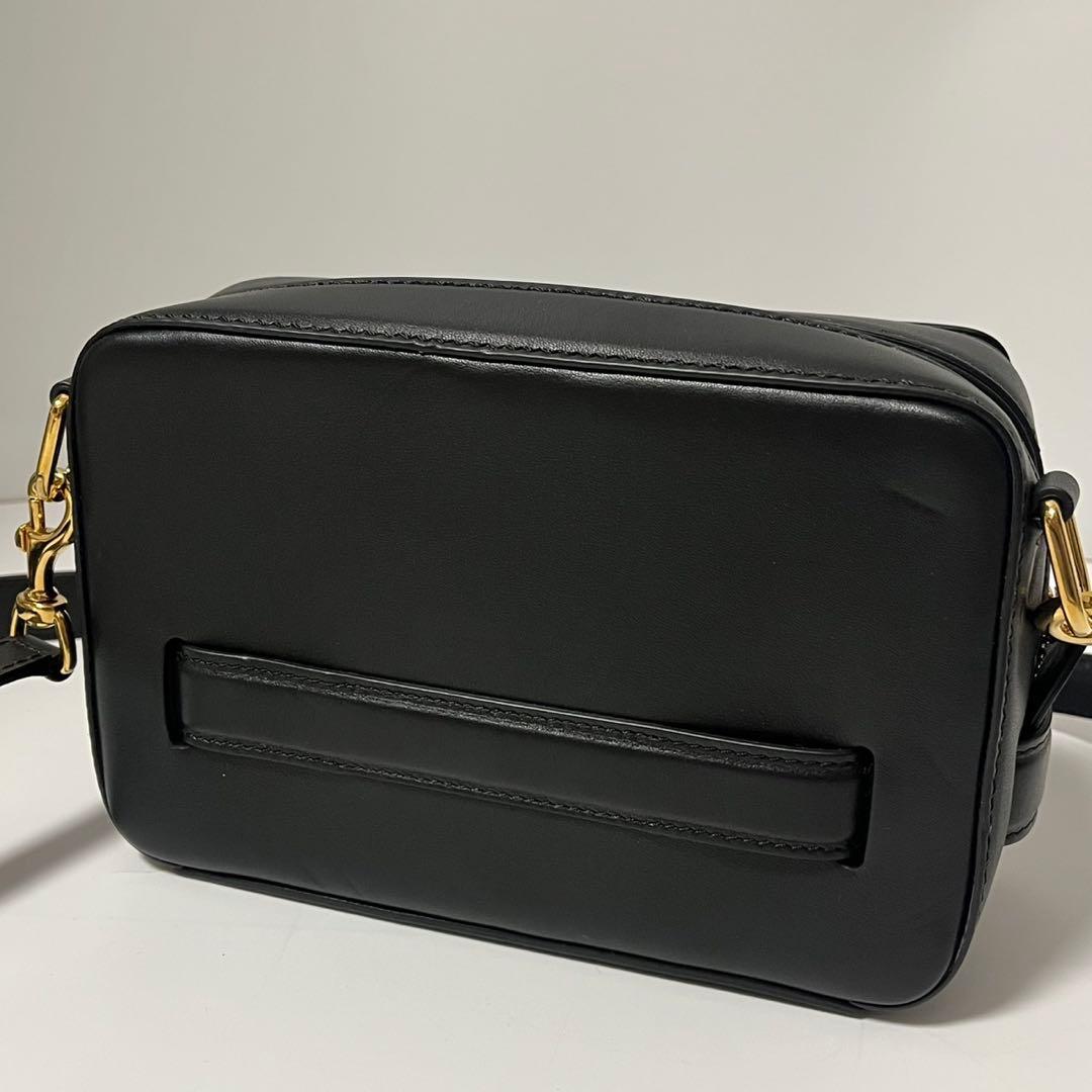 ✨未使用保管品✨　Alexander McQUEEN 　ショルダーバッグ　レザー