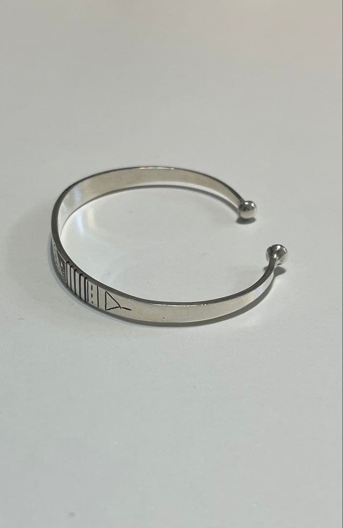 アクセサリー KURO