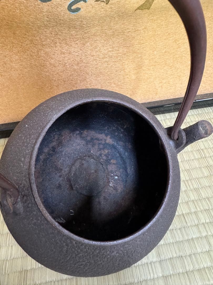 茶道具　龍文堂造 鉄瓶　時代物