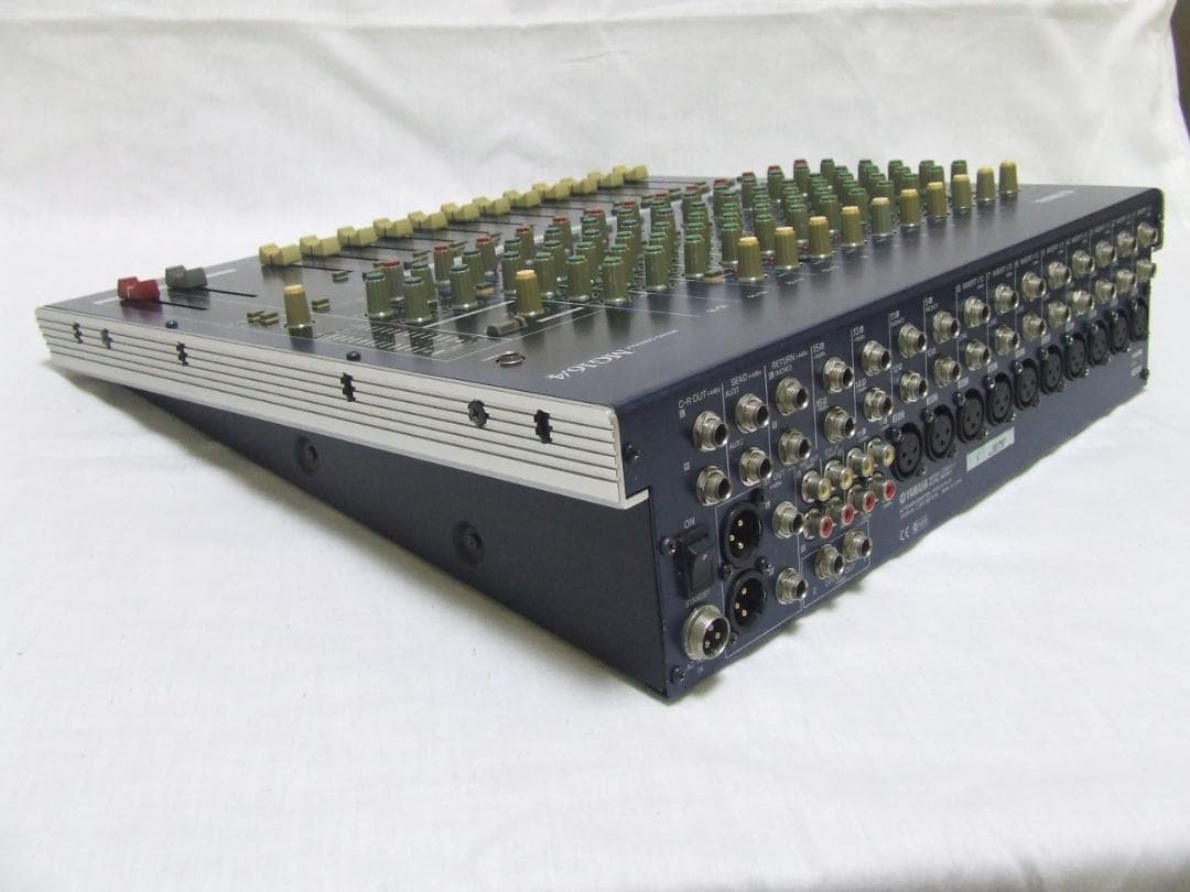 YAMAHAミキサー　MG16/4