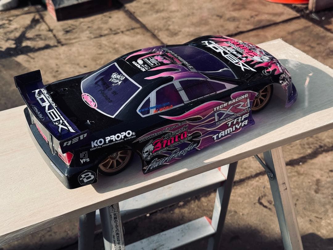 Tamiya TT-02 ドリフトカー 黒紫ピンク
