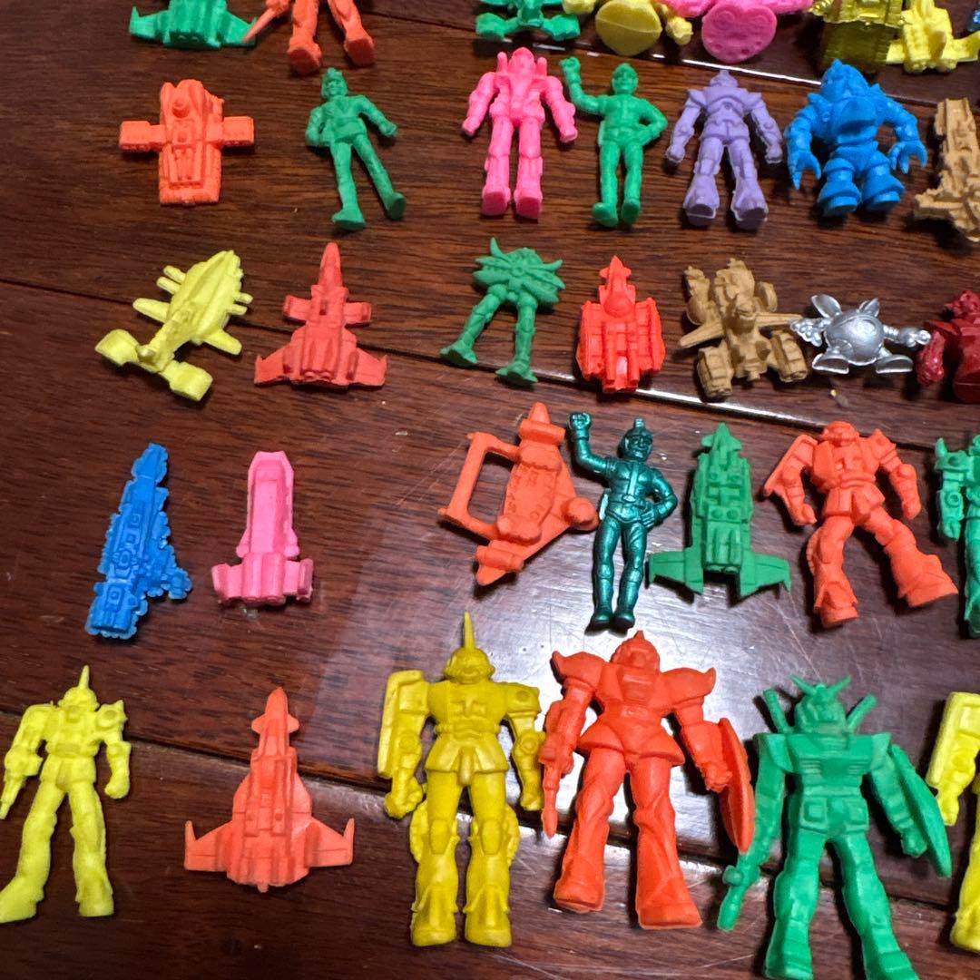 ガンダム消しゴム人形１００個まとめてセット⭐︎ガン消し⭐︎消ゴム⭐︎昭和当時物