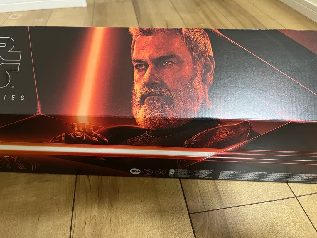 スターウォーズFORCE FX ELITE ライトセーバー　ベイランスコール新品