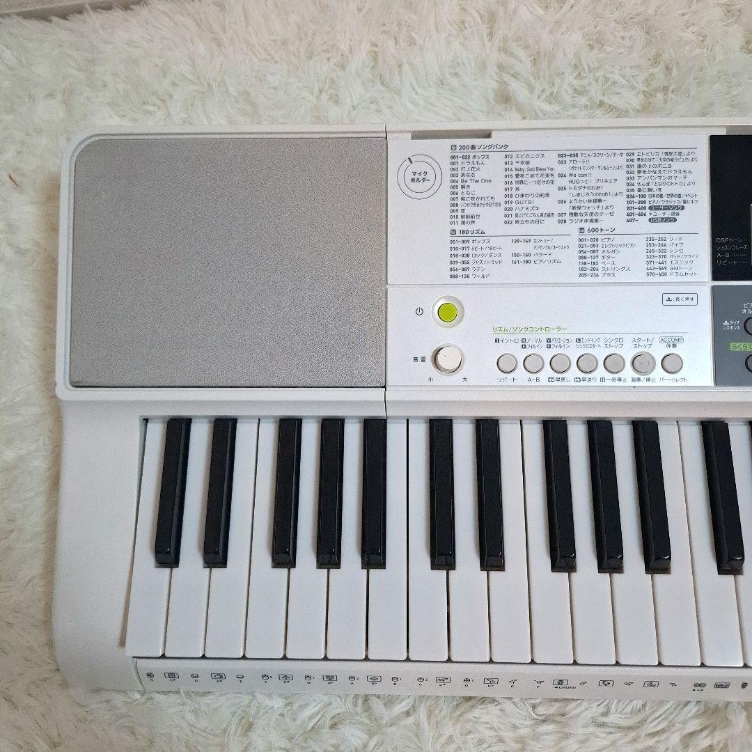 【送料無料】CASIO LK-511 電子ピアノ・キーボード ルーチェ 光ナビ