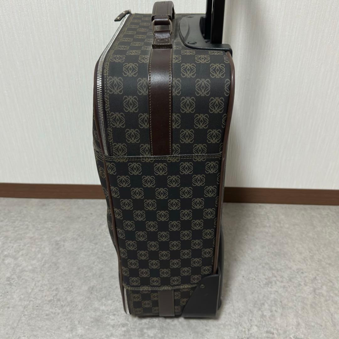 LOEWE キャリーケース アナグラム レザー
