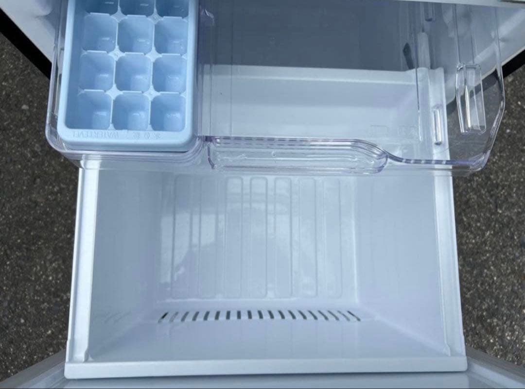 2016年製 146L MITSUBISHI 冷蔵庫 MR-P15EZ-KK