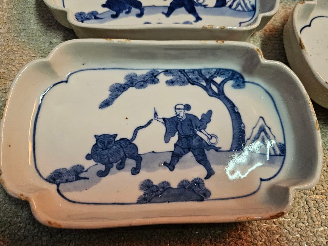 江戸後期 古伊万里 古染付け写し 懐石用 虎に人 5客セット