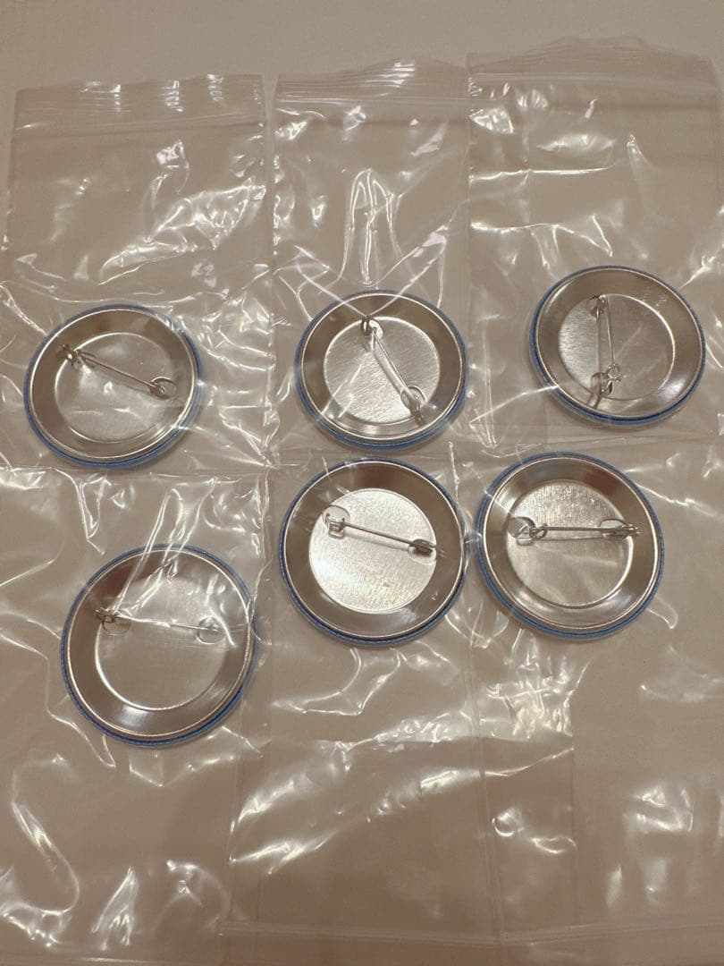 Free! 七瀬遙バースデー缶バッジセット