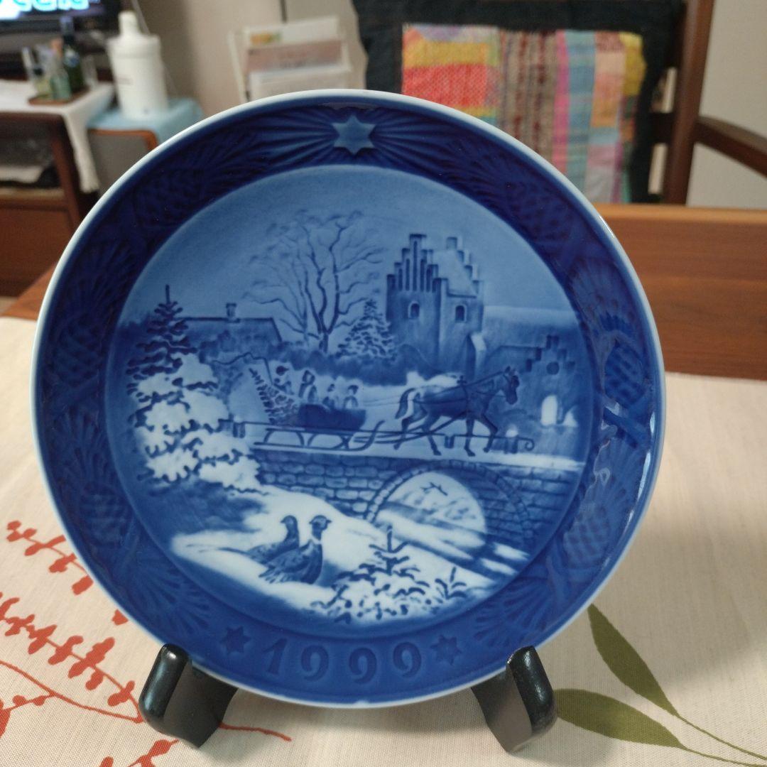 ロイヤルコペンハーゲン　1999年 陶器製 冬の風景 　クリスマスプレート
