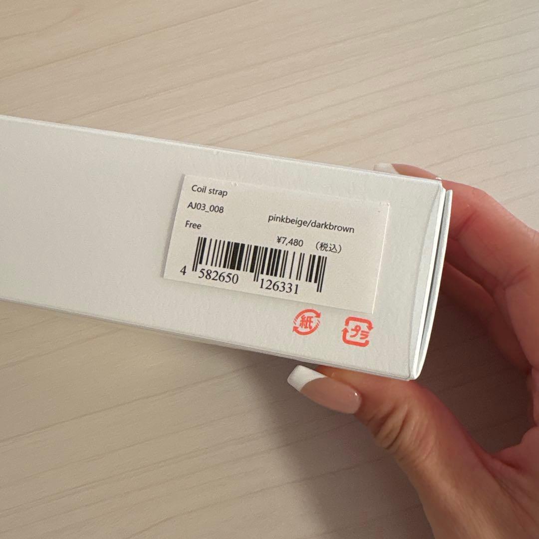 エジューiPhone16ケース、ストラップ