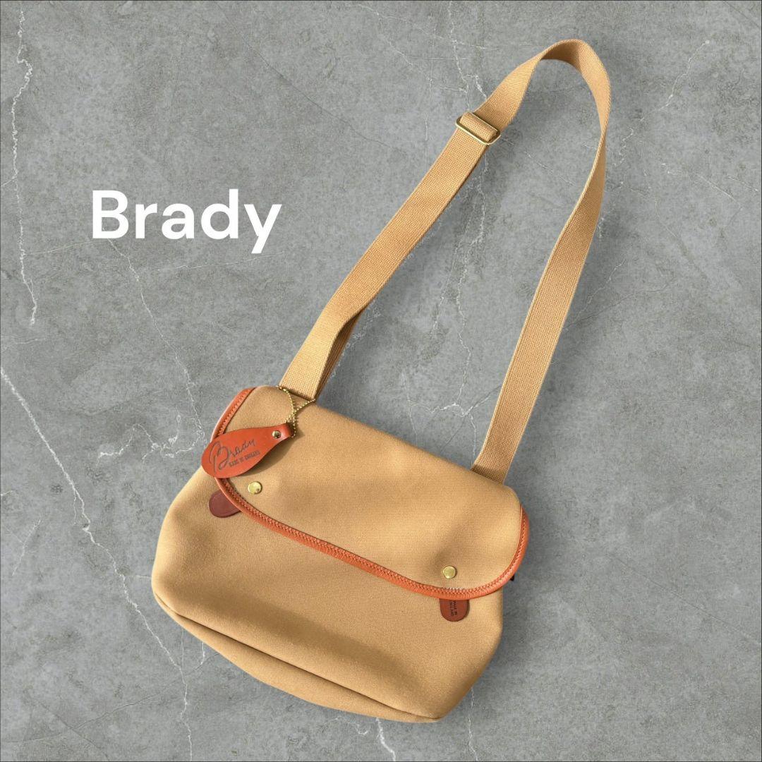 新品 Brady ショルダーバッグ AVON 小芝風花 ブレディー