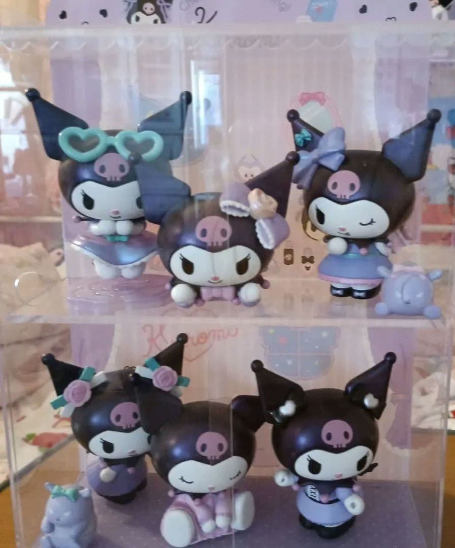 赤字覚悟サンリオ海外フィギアクロミ6個バグ2対クロミ飾り棚付き