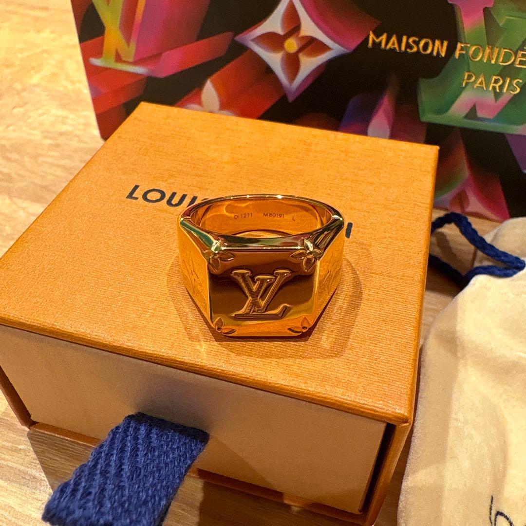 LOUIS VUITTON LVリング