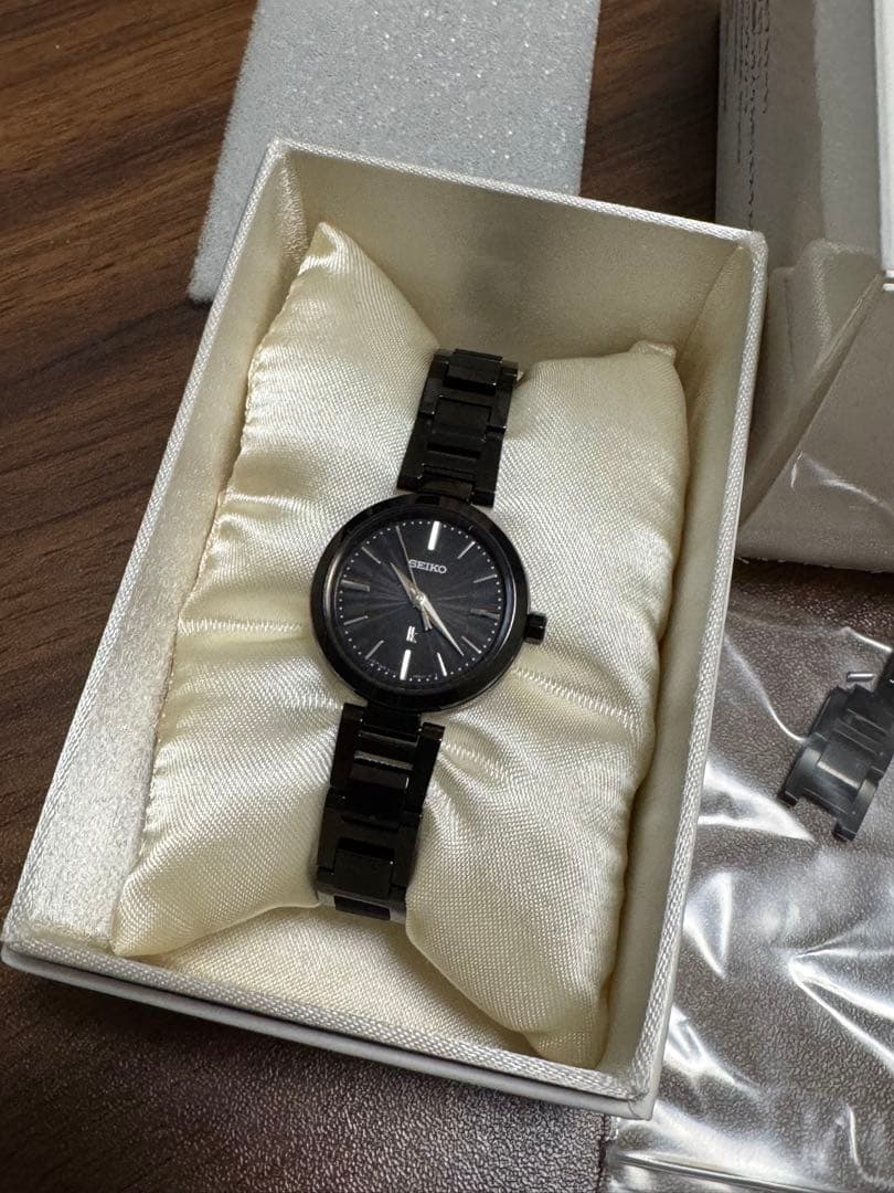 【ソーラー】ルキア(LUKIA) SSVR141 ミニソーラー