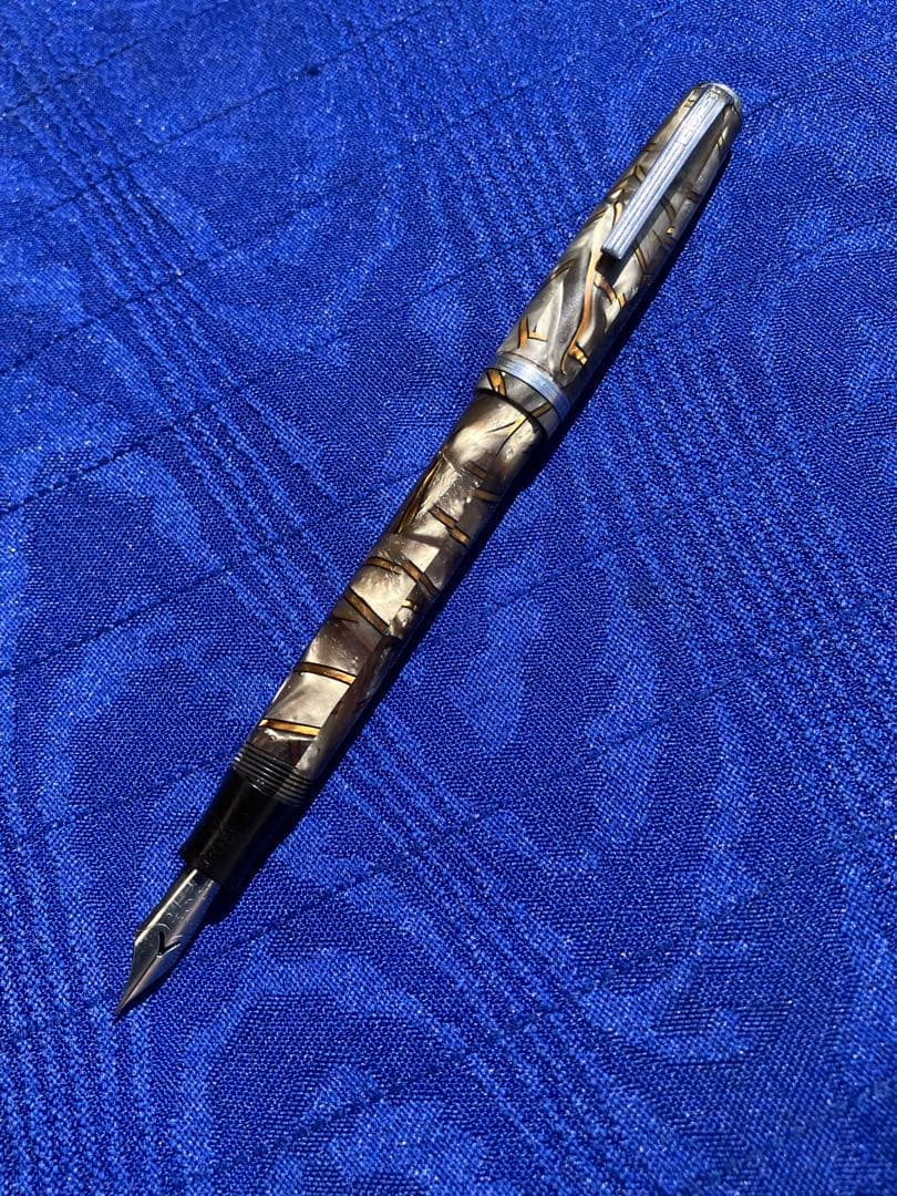 g*n様 万年筆　パイロット　セルロイド　ビンテージ　吸引式
