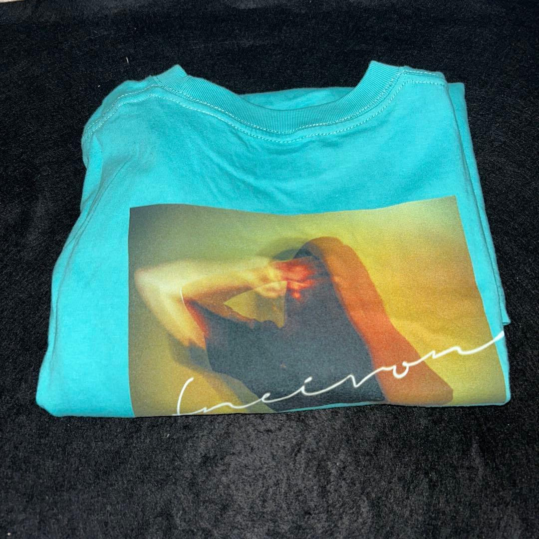 鷲尾伶菜さんのグッズまとめ売り