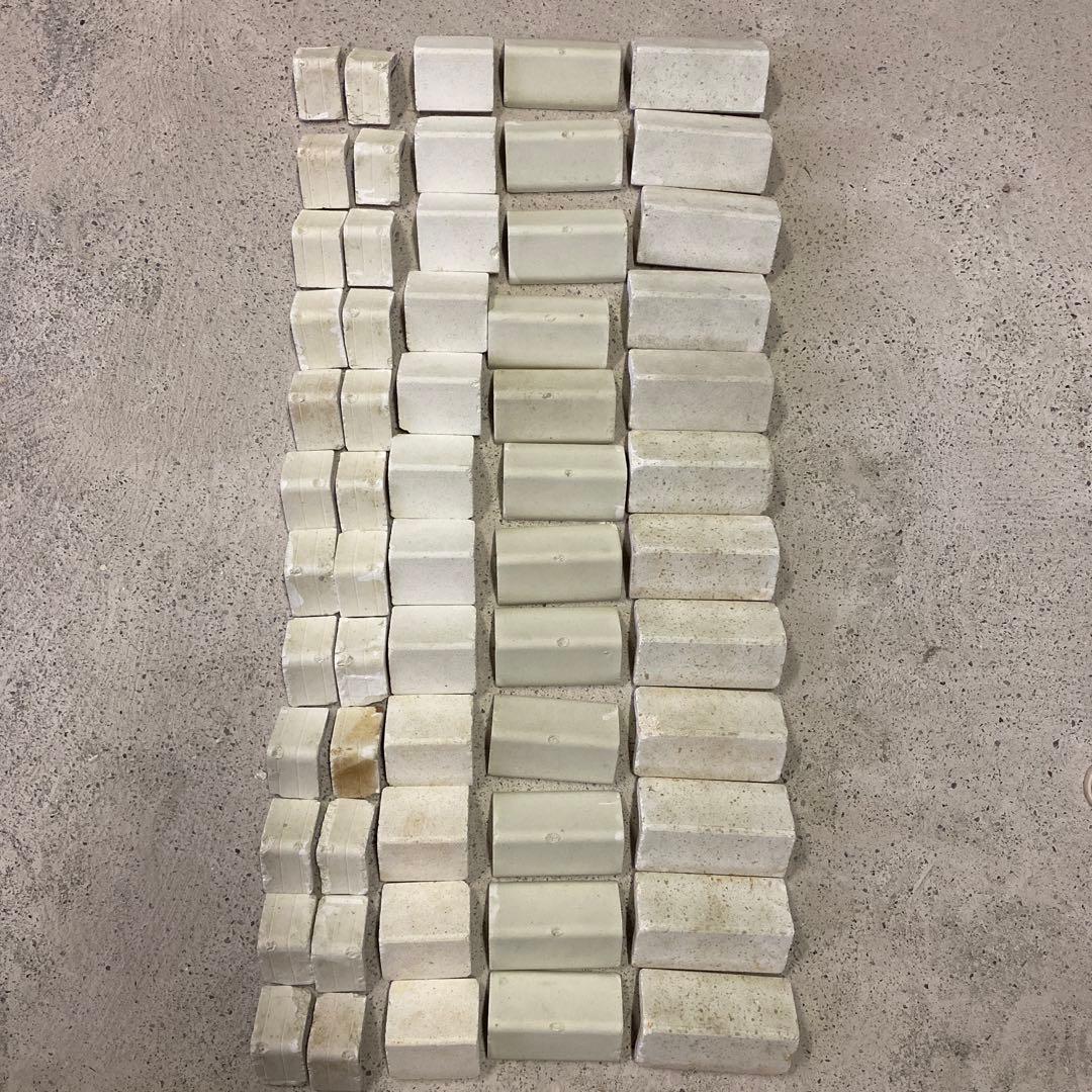 【中古】陶芸用具支柱ツク①h11.5•9.9•6.6各12個・h3.8•24個