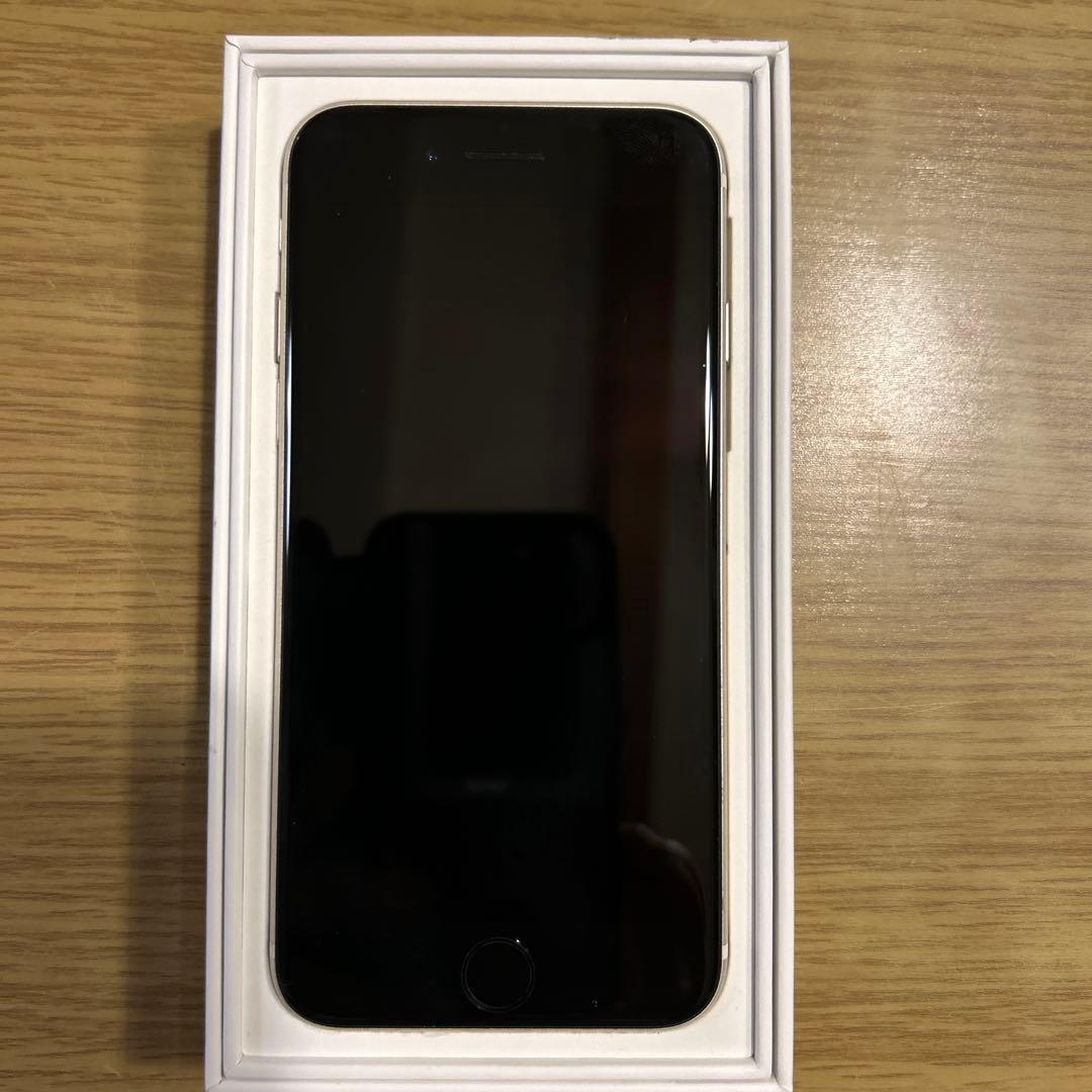 iPhone SE 第3世代　128GB