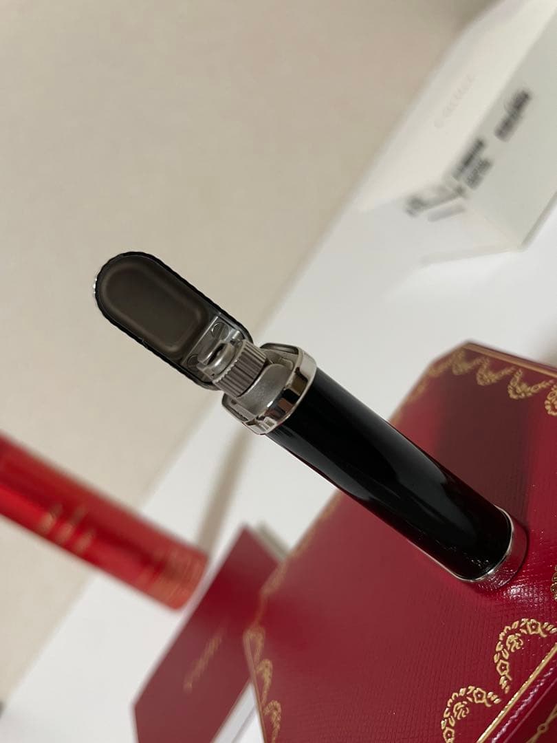 カルティエ　ガスライター　未使用に近い　本物