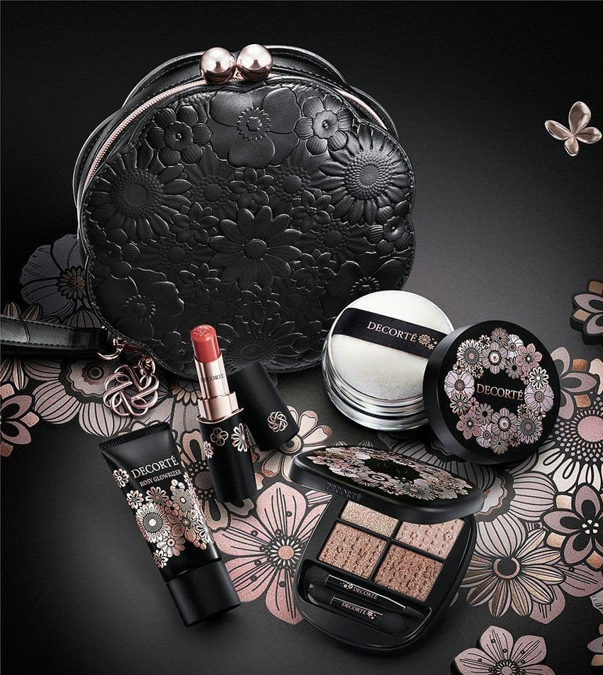 COSME DECORTE　2025 クリスマスコフレ