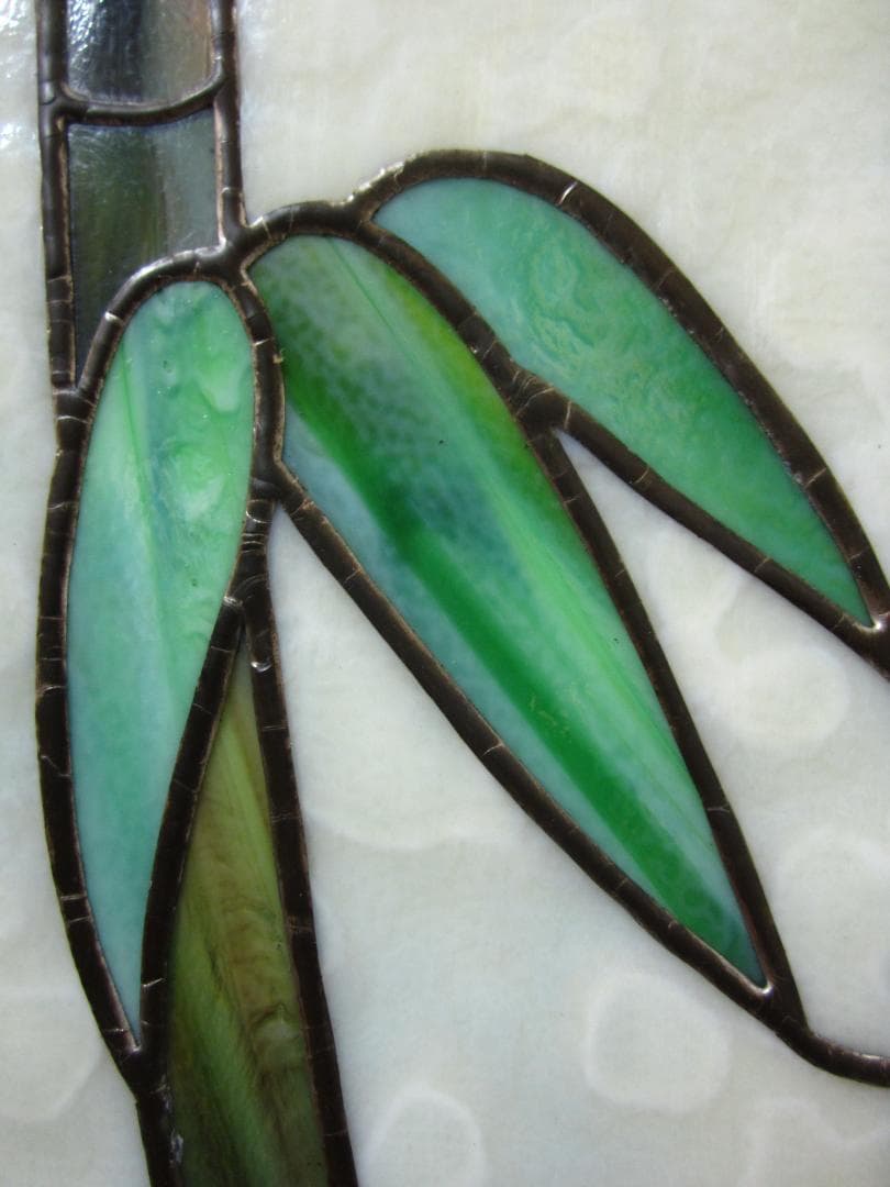 造形作家◆ステンドグラス ◆和風・三面に竹笹の柄のスタンドライト・照明器具