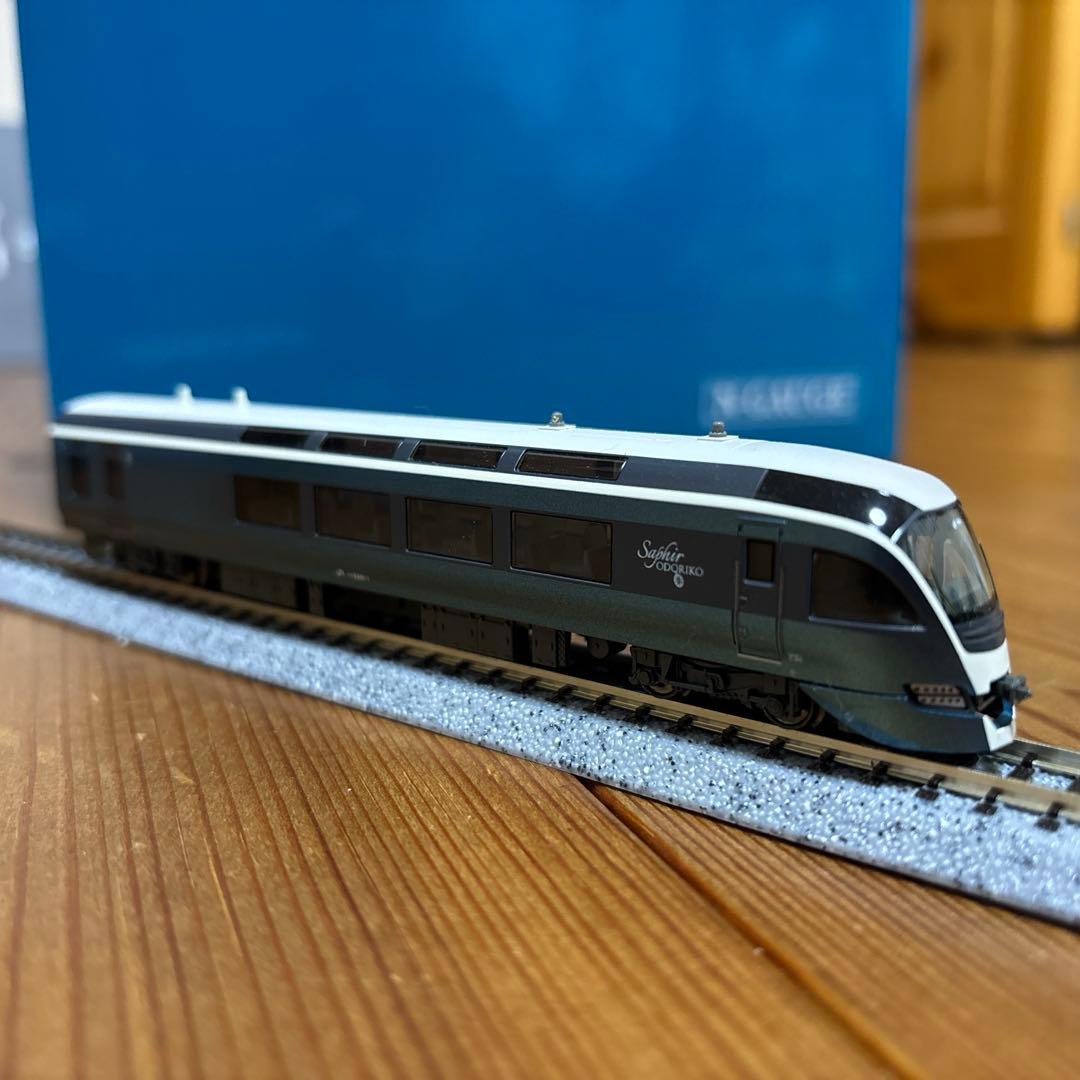 KATO 10-1644 E261系サフィール踊り子8両特別企画品