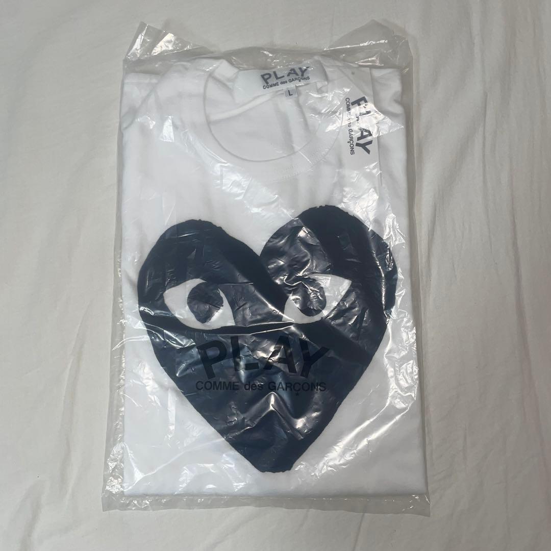 新品タグ付きPLAY COMME des GARÇONS ハートロゴTシャツ L