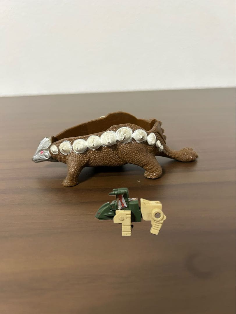 旧タカラ トランスフォーマー G1 D323 ガイリュウ ダイノキング　恐竜戦隊
