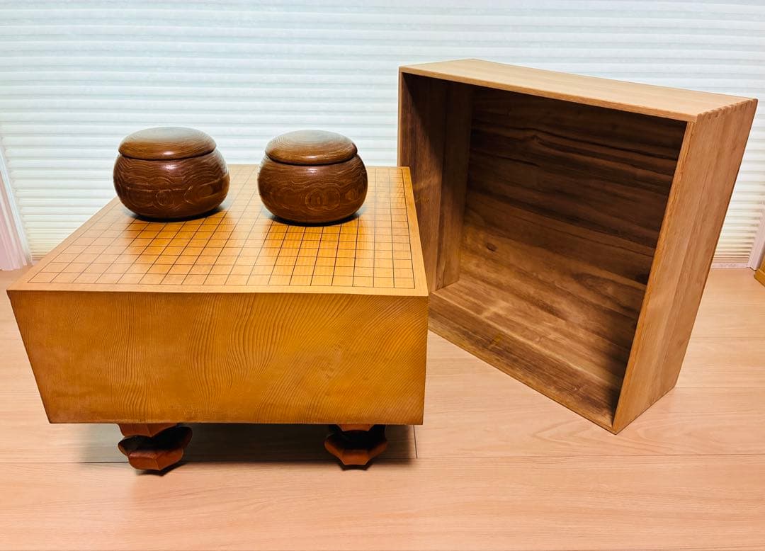 天然木製囲碁盤セット【脚付・へそ有・カバー付】