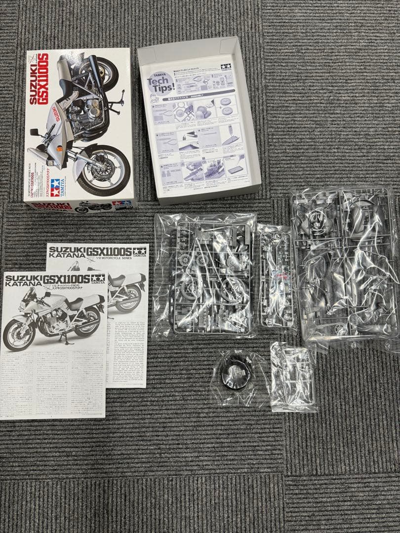 ★未組立保管品★タミヤ1/12スズキGSX1100Sカタナ