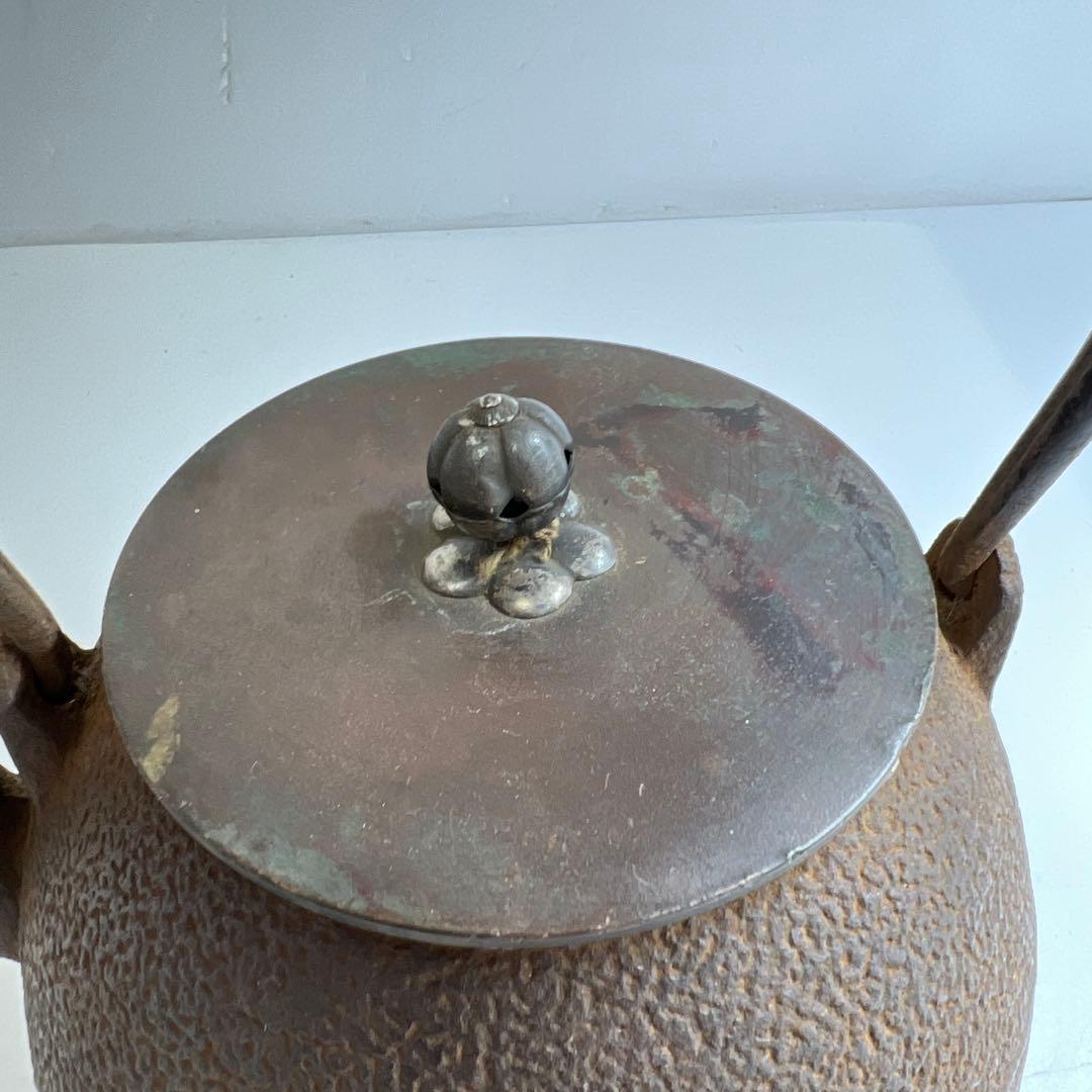 龍文堂　在銘　銀象嵌　鉄瓶　1449g タルサ　東さ7-1201☆2F