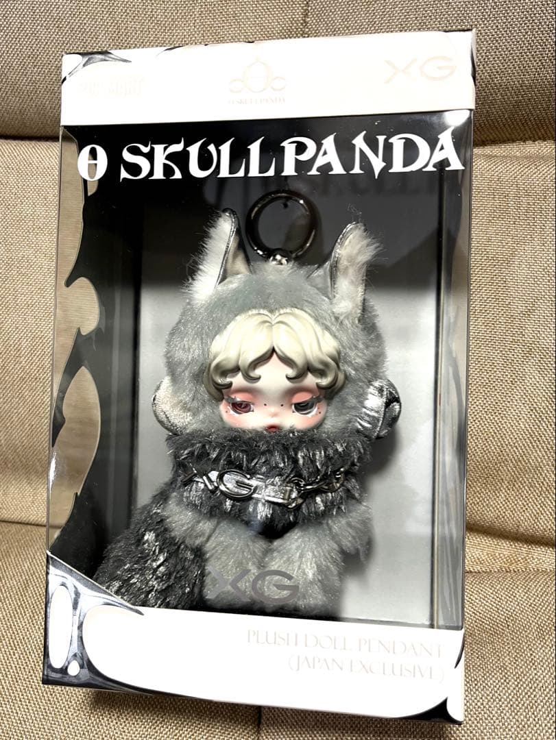 【新品未開封】SKULLPANDA × XG ぬいぐるみペンダント　日本限定