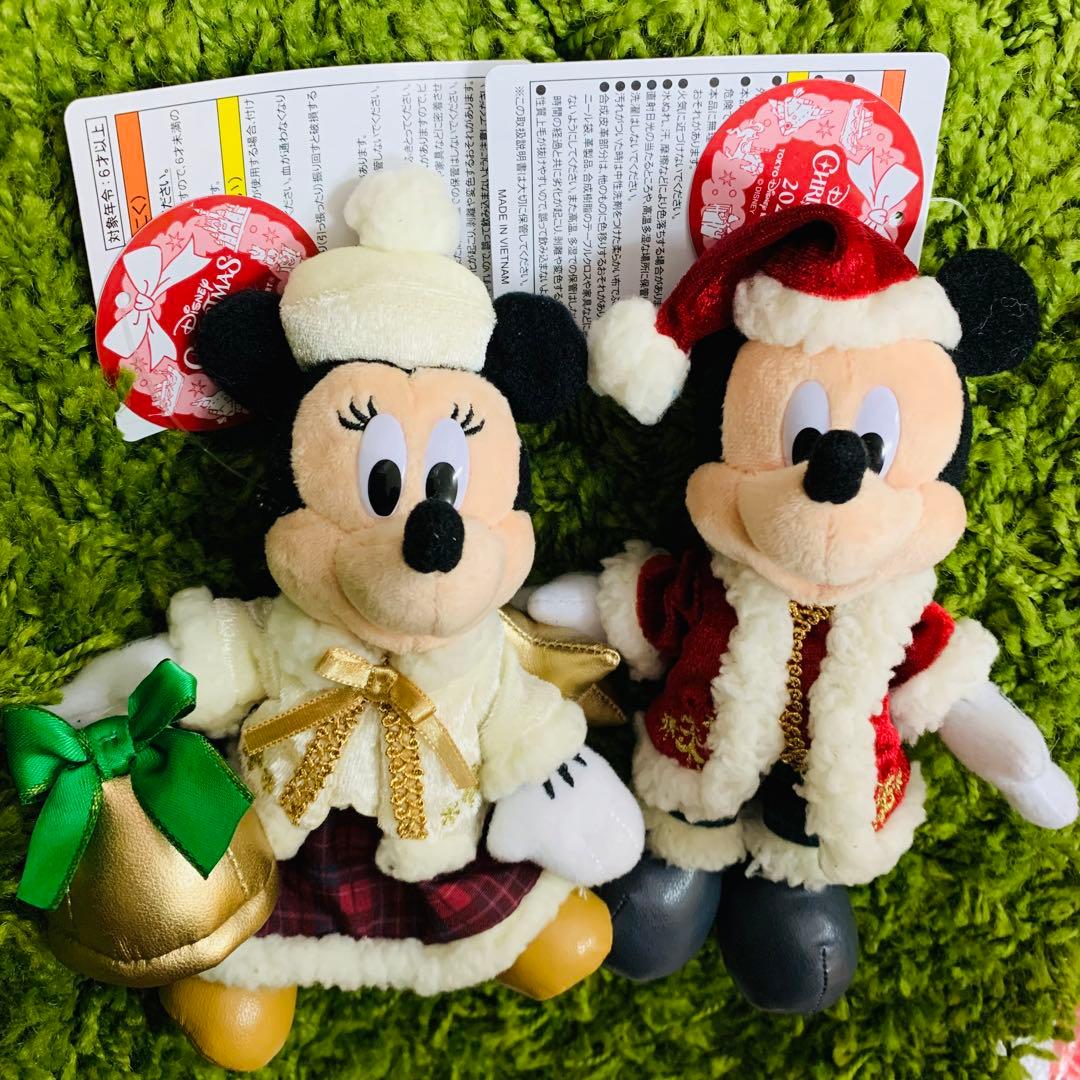 ディズニーリゾート　クリスマス　ミッキー　ミニー　ぬいぐるみバッジ