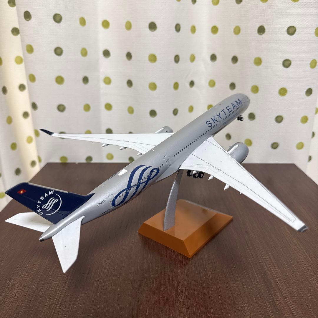 ベトナム航空.A350-900.1/200モデル