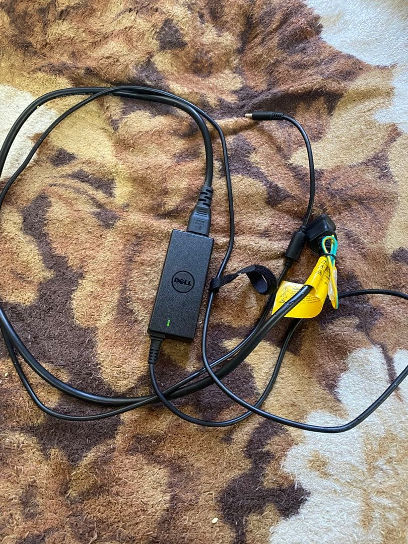 Dell Inspiron シルバー RyzenノートPC 本体(送料込)