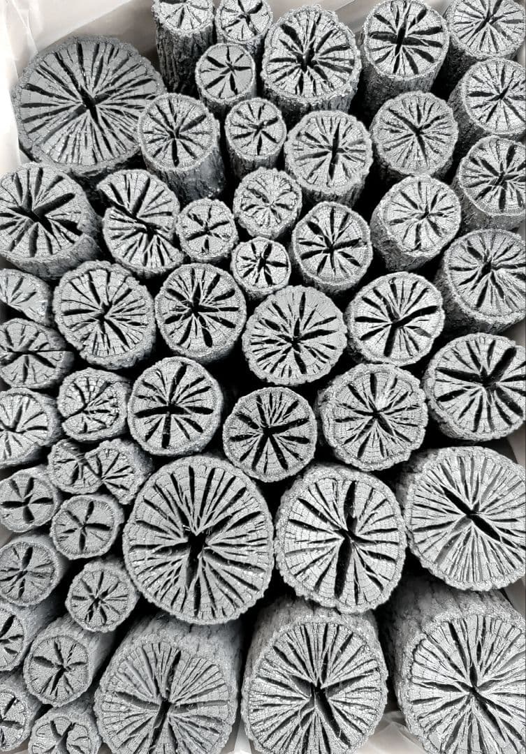 ちーちゃん【愛媛産】クヌギ炉用茶道炭×2箱