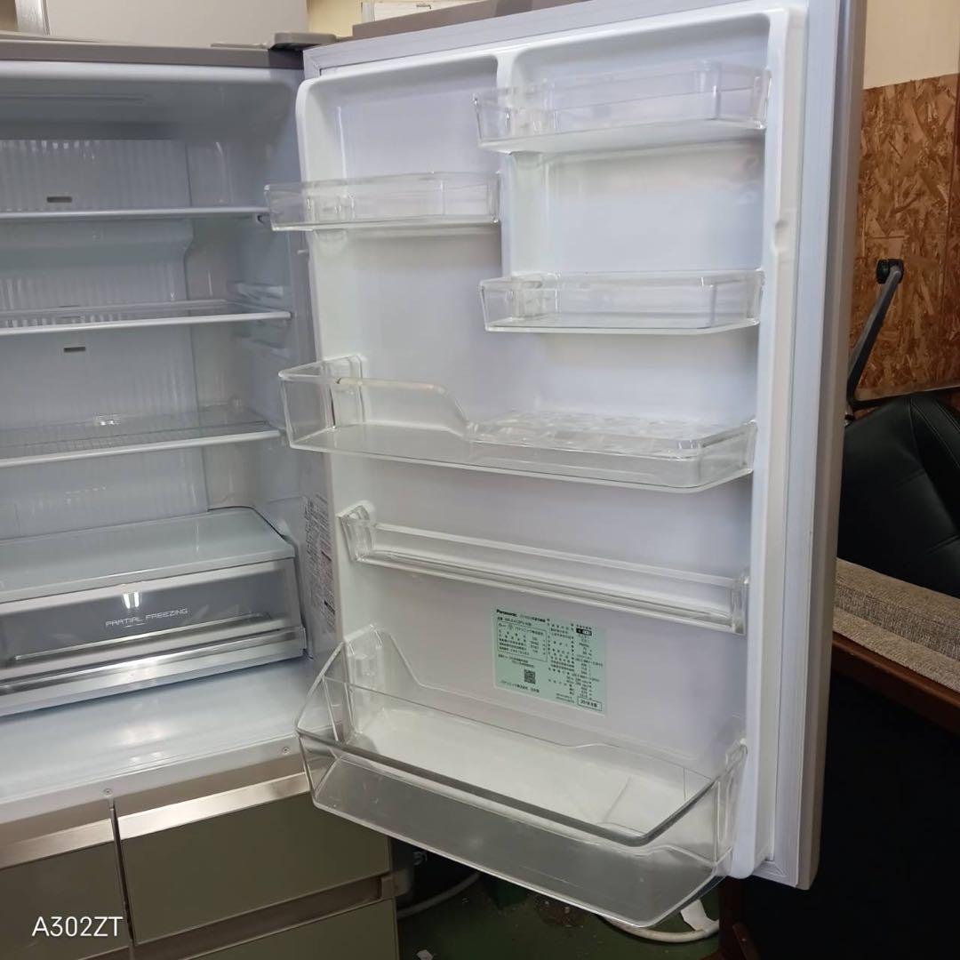 446 冷蔵庫　大型　右開き　400L強　自動製氷機　極美品　家庭向　格安