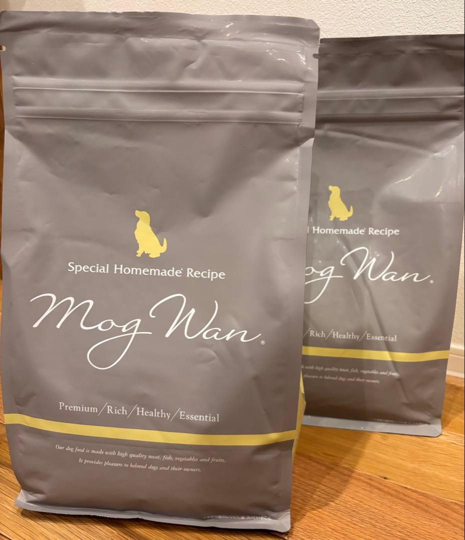 モグワン チキン&サーモン ドライフード 1.8kg 2個