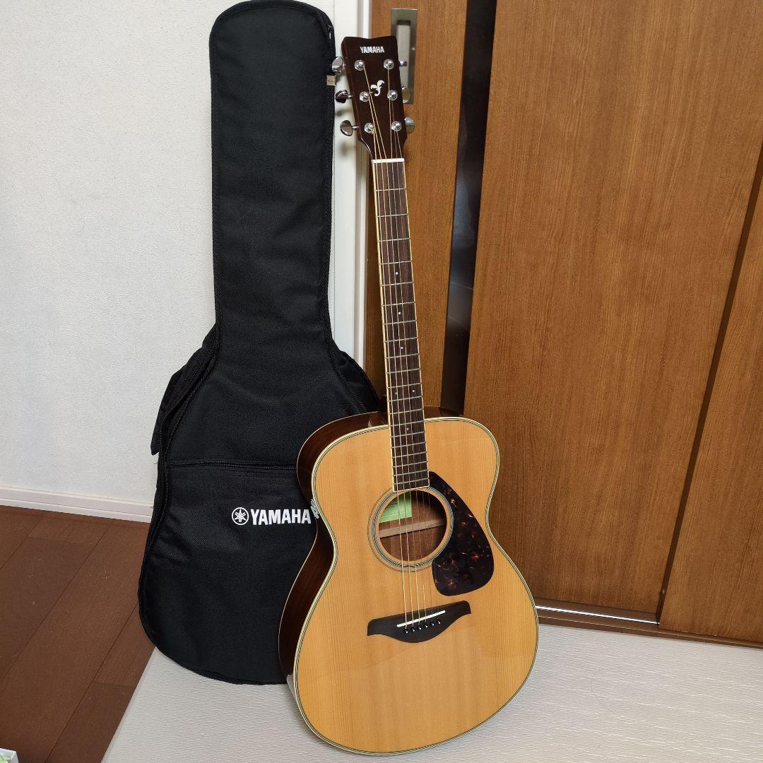 Yamaha アコースティックギター　FS820