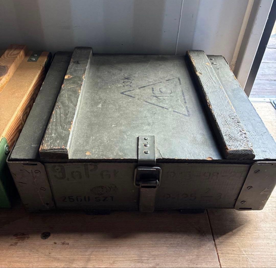 ユーロミリタリー実物　木製ボックス キャリーケース アンモボックス 収納ボックス