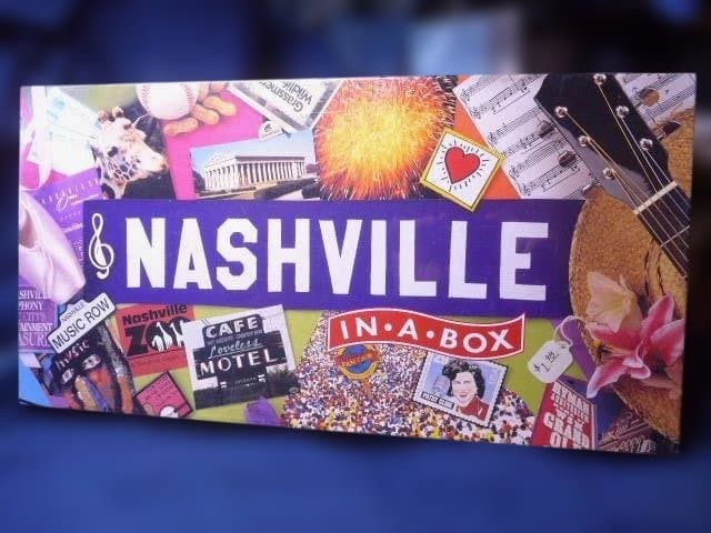 英語版　新品未開封の貴重な「ナッシュビル」モノポリースタイルのボードゲーム﻿