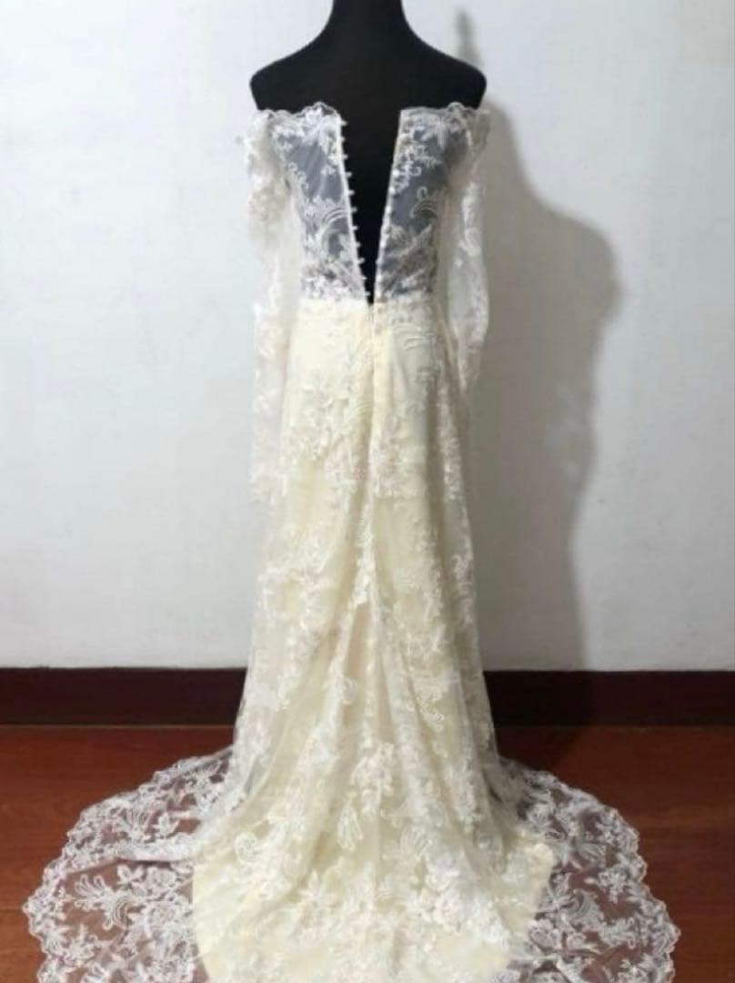 ウェディングドレス アイボリー レース オフショルダー ドレスプロダクション