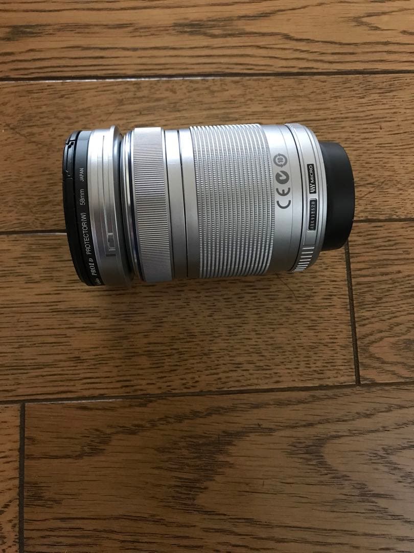 オリンパス　ミラーレス　レンズ