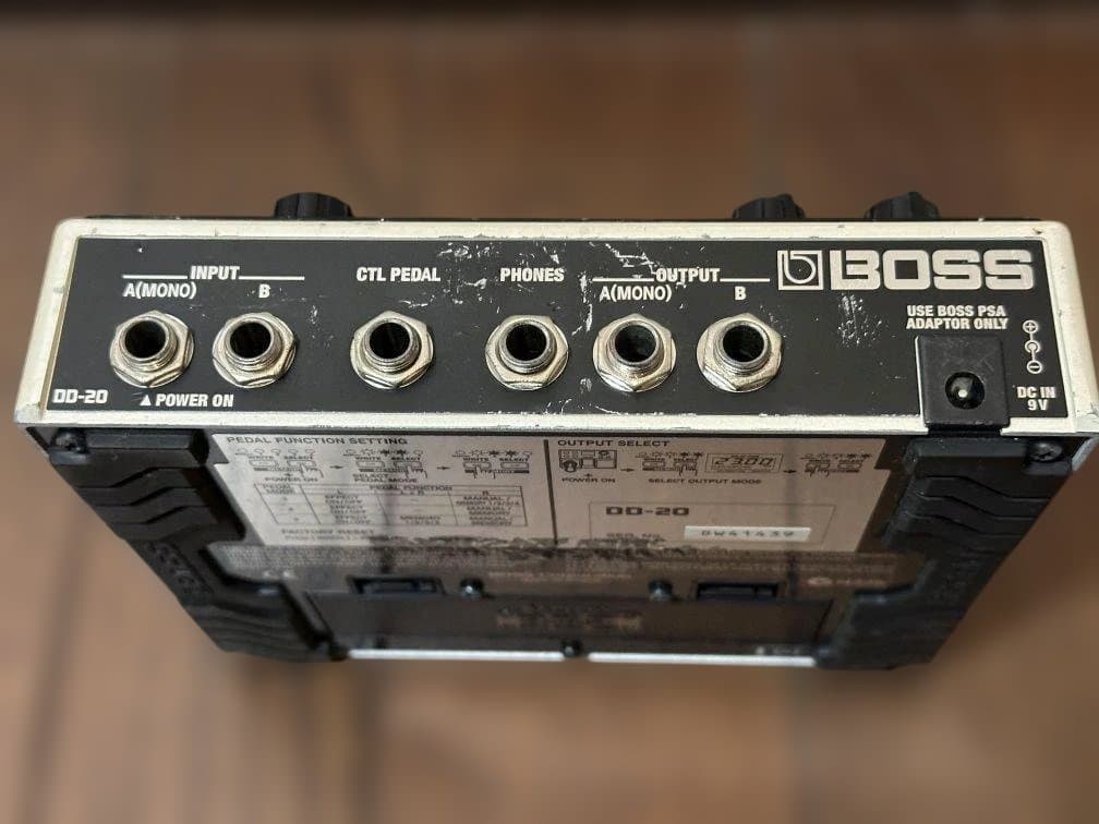 BOSS ギガディレイ DD-20 箱付き 23秒 ロングディレイ