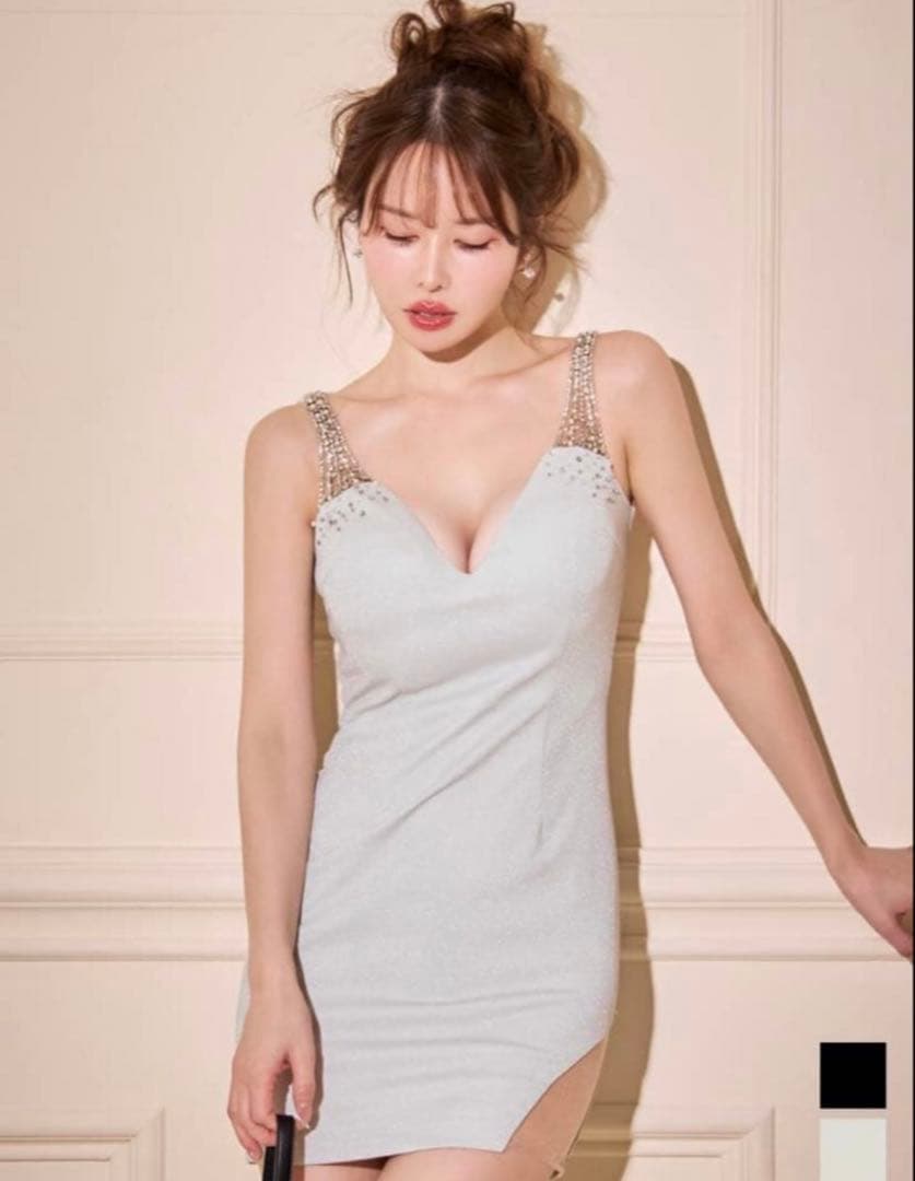 ジュエルズ　ドレス完売品！