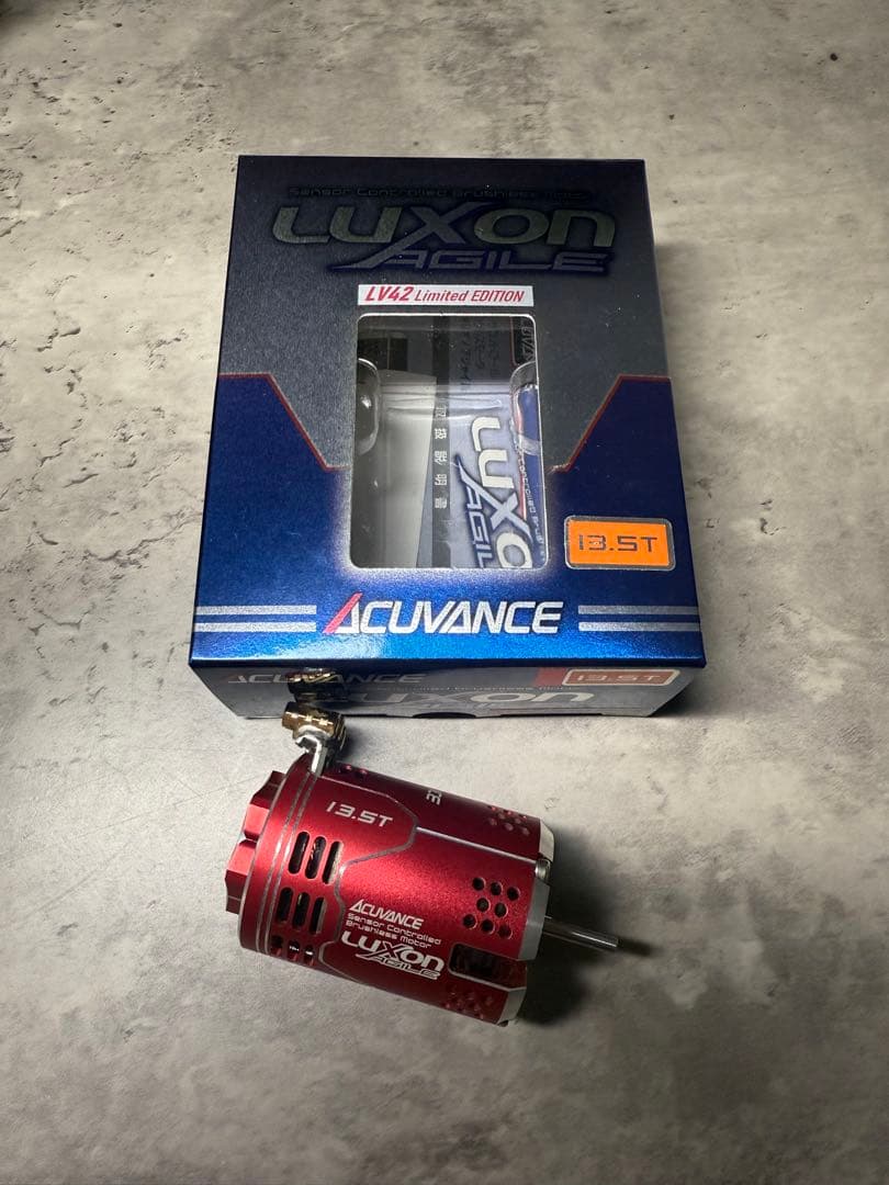 アキュバンス アジャイル　リミデットエディション　13.5t レッド　限定